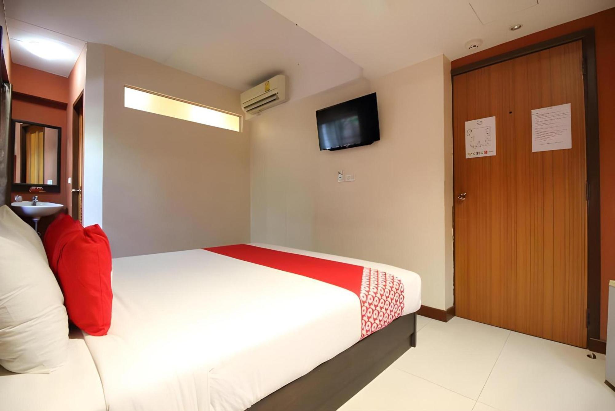 Pannee Khaosan - Sha 3* Bangkok